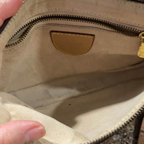 Bag - Picture 5 of 9